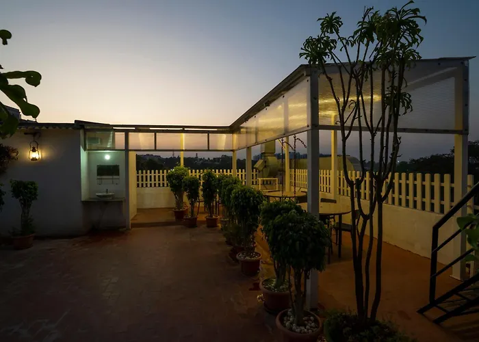 Aishwarya Suites